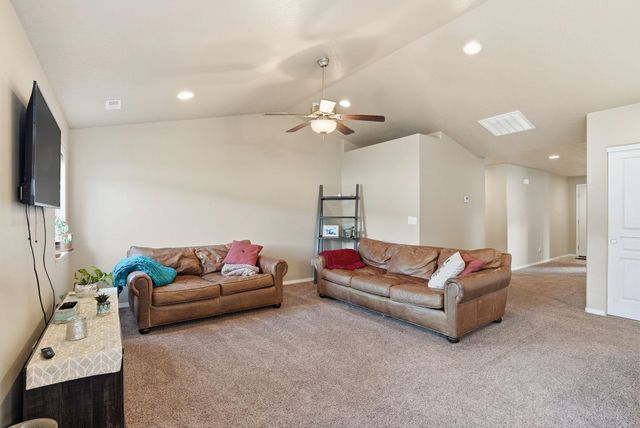 12917 E Wabash Ct, Spokane Valley, WA 99216