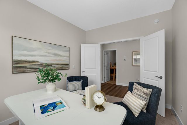 13760 Hollybrook Circle, Apple Valley, MN 55124