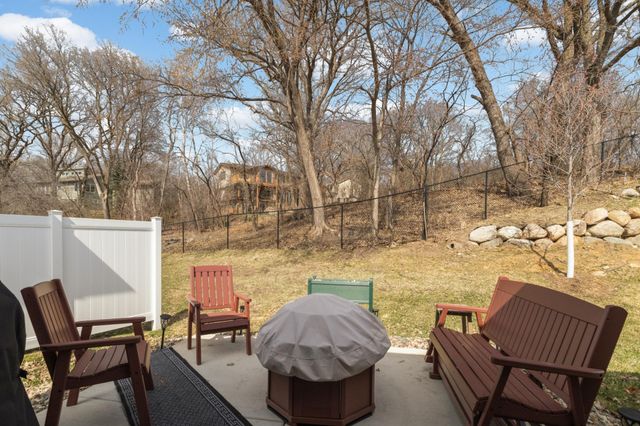 13760 Hollybrook Circle, Apple Valley, MN 55124