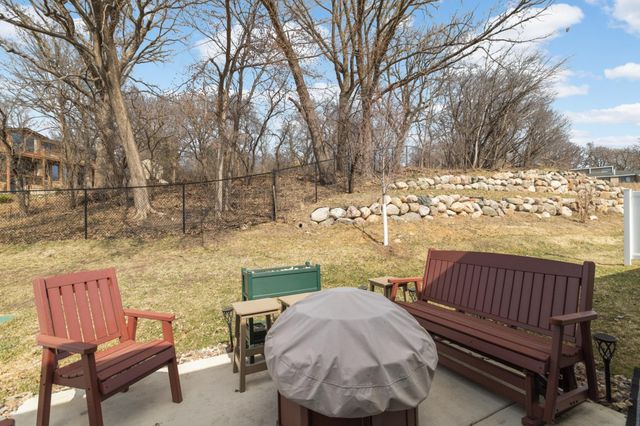 13760 Hollybrook Circle, Apple Valley, MN 55124