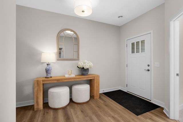 13760 Hollybrook Circle, Apple Valley, MN 55124