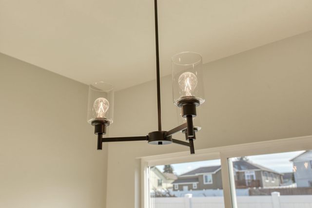 17802 E 3rd Ln, Spokane Valley, WA 99016