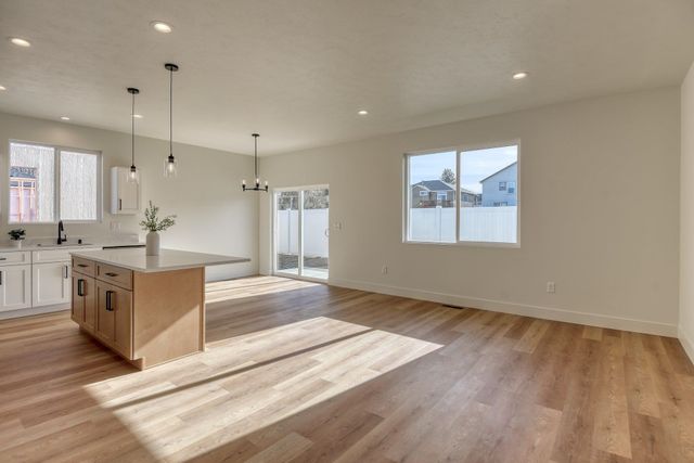 17802 E 3rd Ln, Spokane Valley, WA 99016