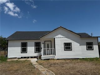 126 Fannin St, Corpus Christi, TX 78415