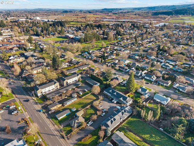 2820 19TH Ave, Forest Grove, OR 97116