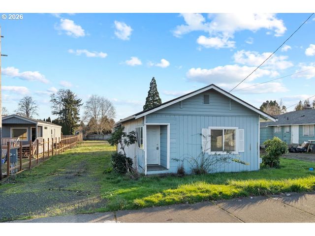 2820 19TH Ave, Forest Grove, OR 97116