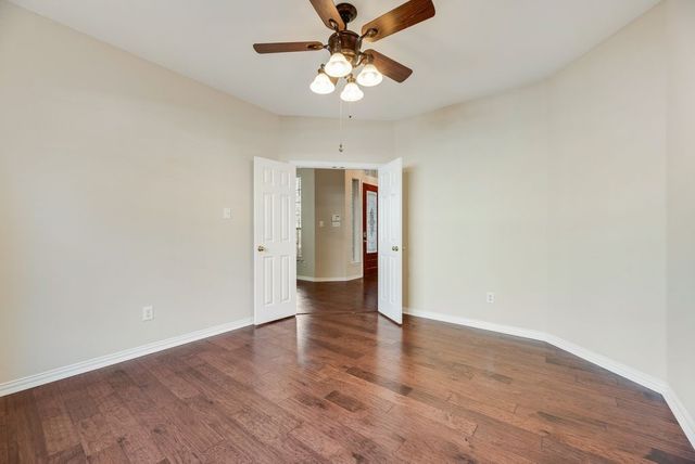 647 Royalwood Court, Grand Prairie, TX 75052