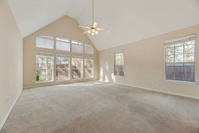 647 Royalwood Court, Grand Prairie, TX 75052