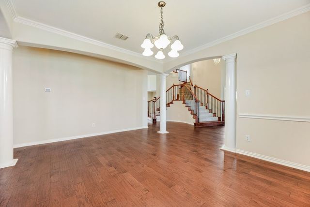 647 Royalwood Court, Grand Prairie, TX 75052