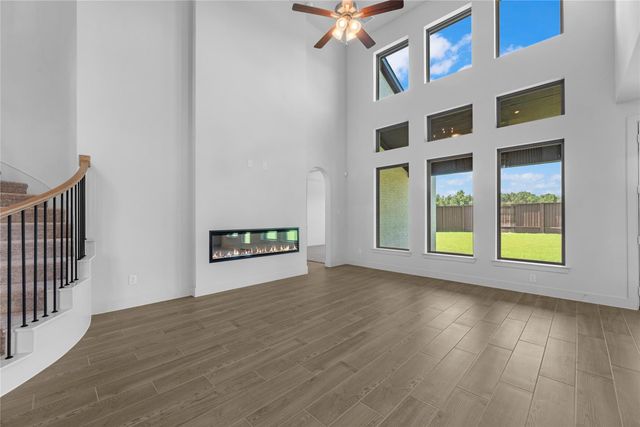 210 Madrone Trail, New Caney, TX 77357