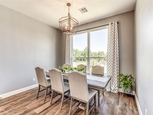 18803 Marbella Lane, Harrah, OK 73045