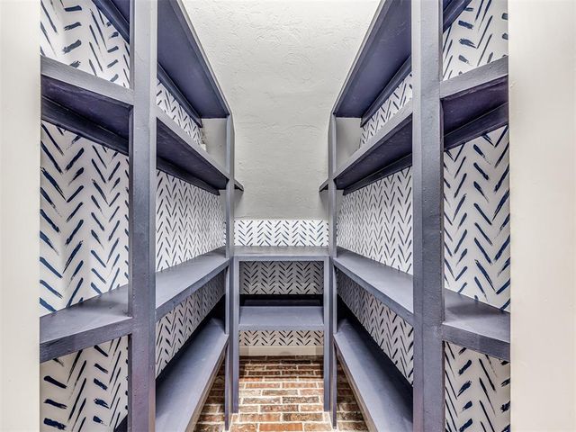 18803 Marbella Lane, Harrah, OK 73045