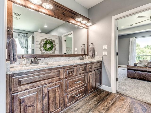 18803 Marbella Lane, Harrah, OK 73045