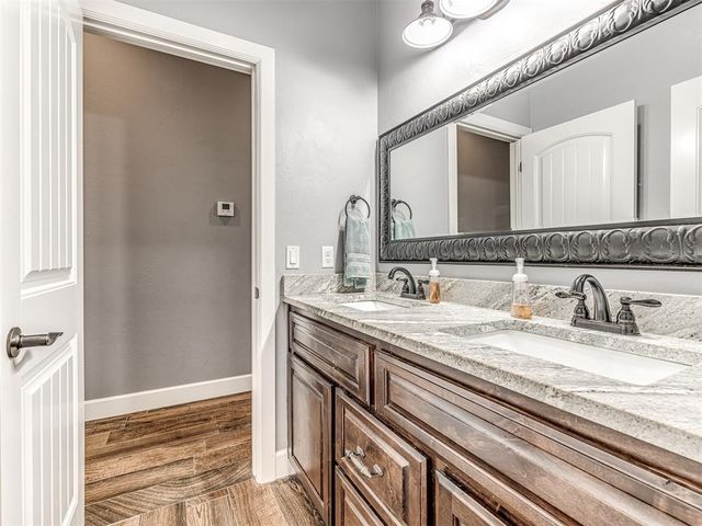 18803 Marbella Lane, Harrah, OK 73045