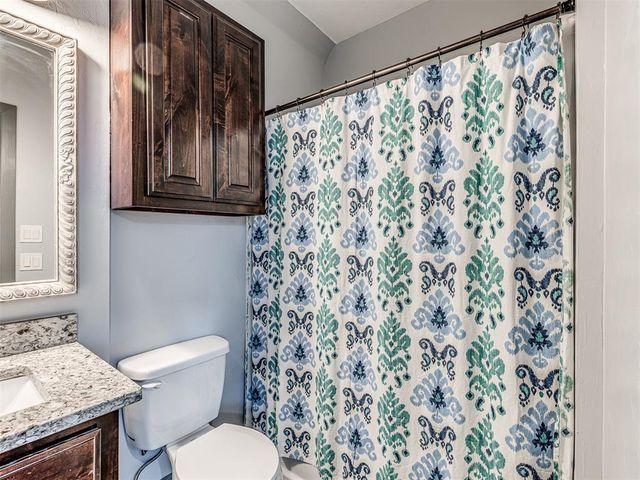 18803 Marbella Lane, Harrah, OK 73045