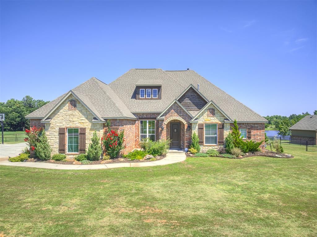 18803 Marbella Lane, Harrah, OK 73045