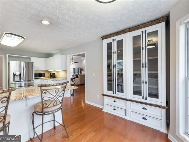 6650 Lake Run Drive, Flowery Branch, GA 30542