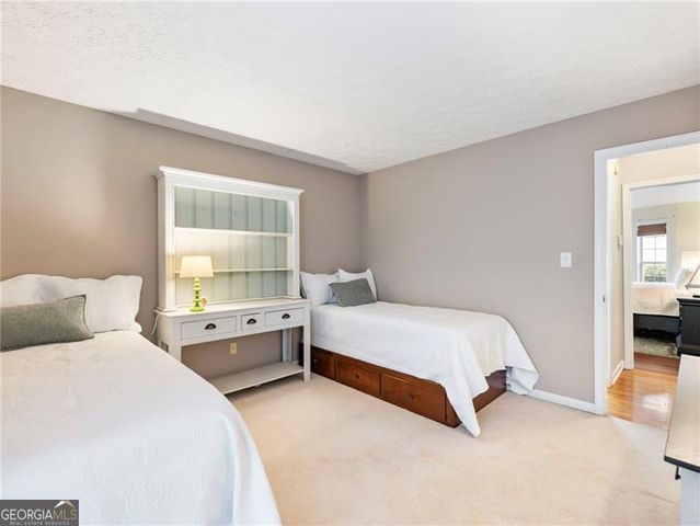 6650 Lake Run Drive, Flowery Branch, GA 30542