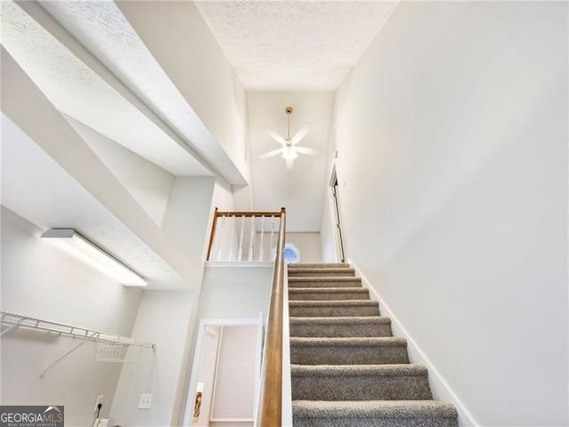 6650 Lake Run Drive, Flowery Branch, GA 30542