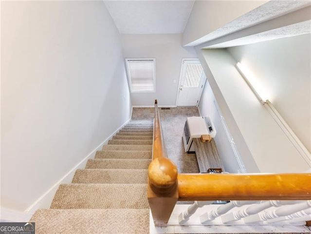 6650 Lake Run Drive, Flowery Branch, GA 30542