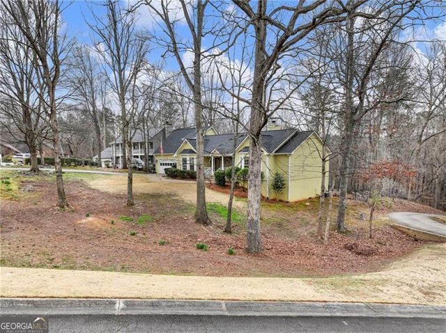 6650 Lake Run Drive, Flowery Branch, GA 30542