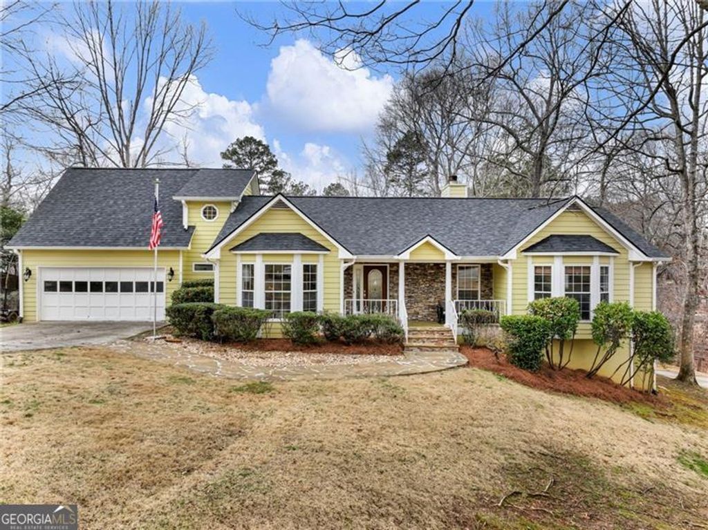 6650 Lake Run Drive, Flowery Branch, GA 30542