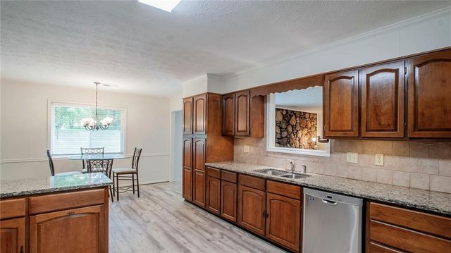 3016 Donavan Way, Decatur, GA 30034