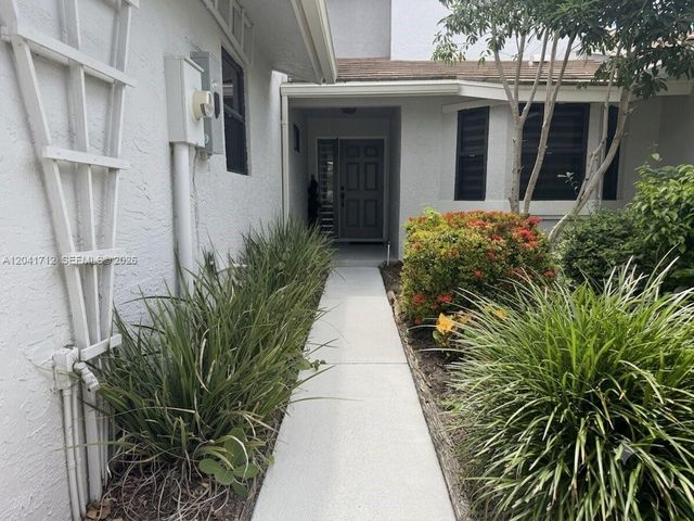 643 Deer Creek North Shore Drive, Deerfield Beach, FL 33442