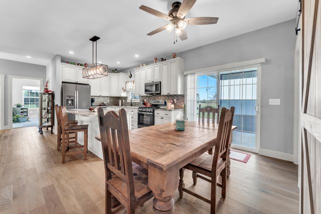 20687 Lawrence 1230, Marionville, MO 65705