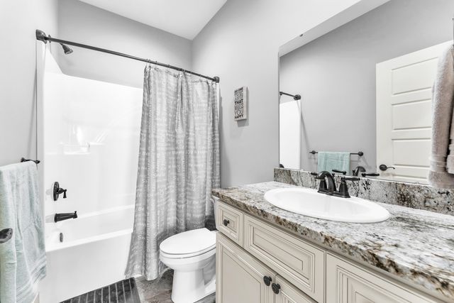 20687 Lawrence 1230, Marionville, MO 65705