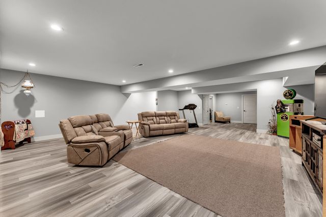 20687 Lawrence 1230, Marionville, MO 65705