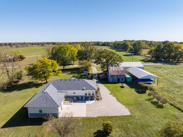 20687 Lawrence 1230, Marionville, MO 65705