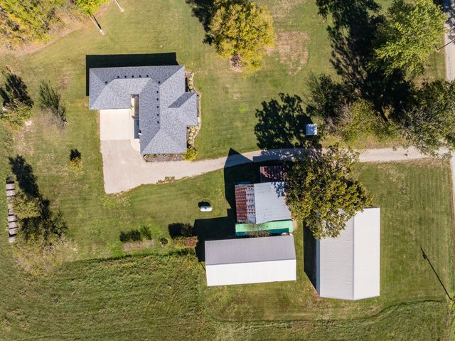 20687 Lawrence 1230, Marionville, MO 65705