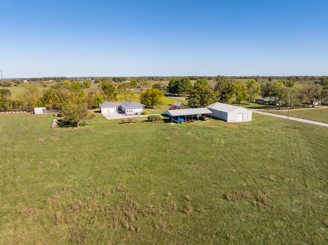 20687 Lawrence 1230, Marionville, MO 65705