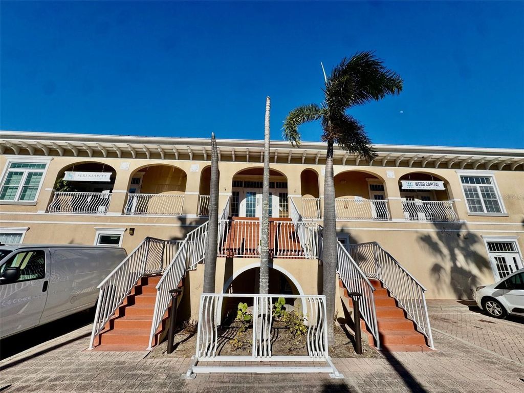 101 S BAY BOULEVARD A2, ANNA MARIA, FL 34216 — exterior