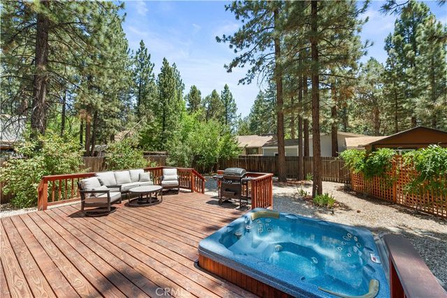 920 Tinkerbell, Big Bear City, CA 92314