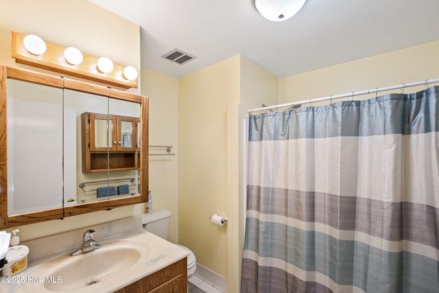 3933 Sweetbriar Road, Wilmington, NC 28403
