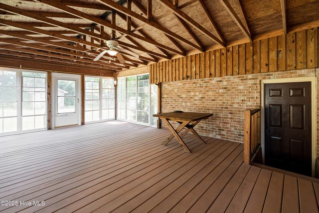 3933 Sweetbriar Road, Wilmington, NC 28403
