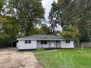 7025 Coldwater Road, Flushing, MI 48433