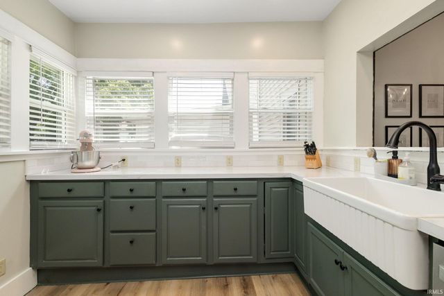 224 E Grove Street, Mishawaka, IN 46545