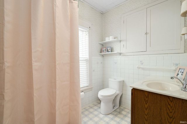 224 E Grove Street, Mishawaka, IN 46545
