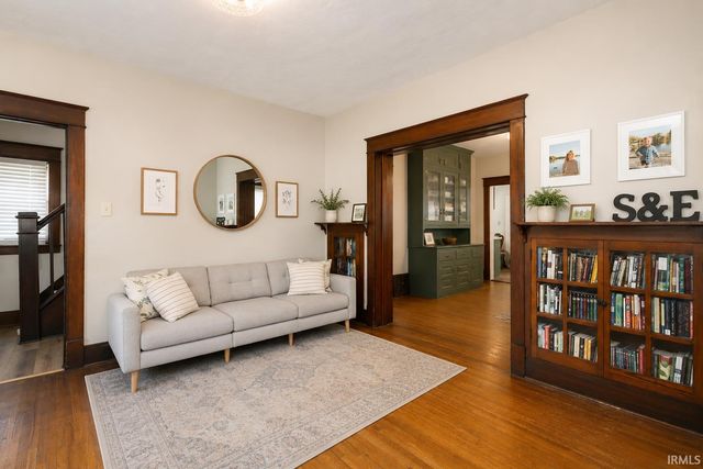224 E Grove Street, Mishawaka, IN 46545