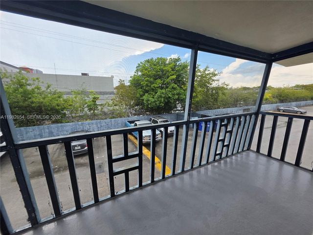 8380 SW 65th Ave Q06, Miami, FL 33143