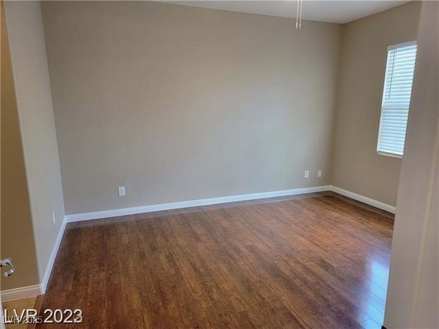 8455 Classique Avenue 103, Las Vegas, NV 89178