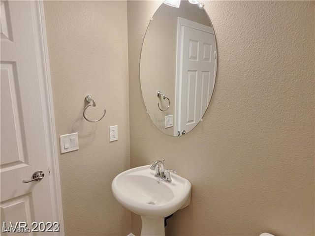 8455 Classique Avenue 103, Las Vegas, NV 89178