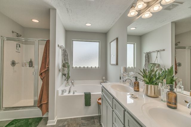 3404 Tourmaline Dr, Murfreesboro, TN 37128