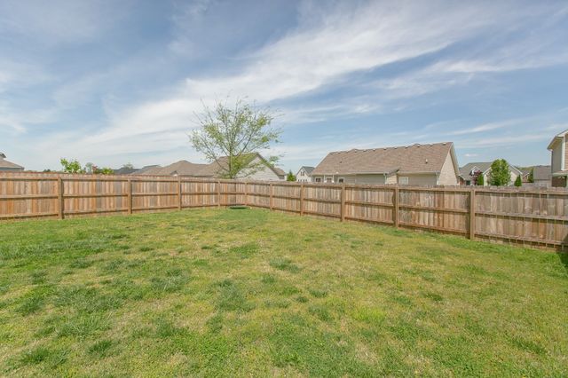 3404 Tourmaline Dr, Murfreesboro, TN 37128