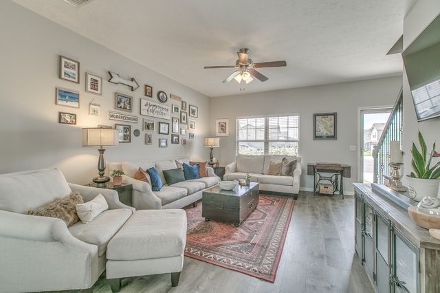 3404 Tourmaline Dr, Murfreesboro, TN 37128