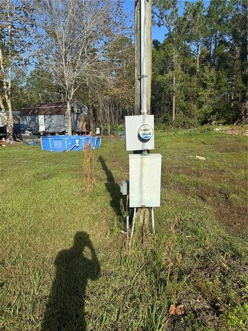 8798 E HIGHWAY 318, Citra, FL 32113