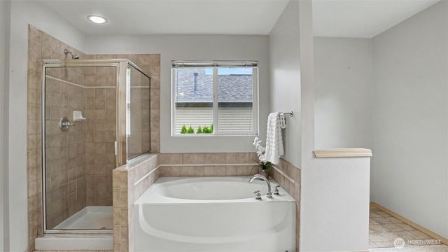 14572 SE 153rd Place, Renton, WA 98058